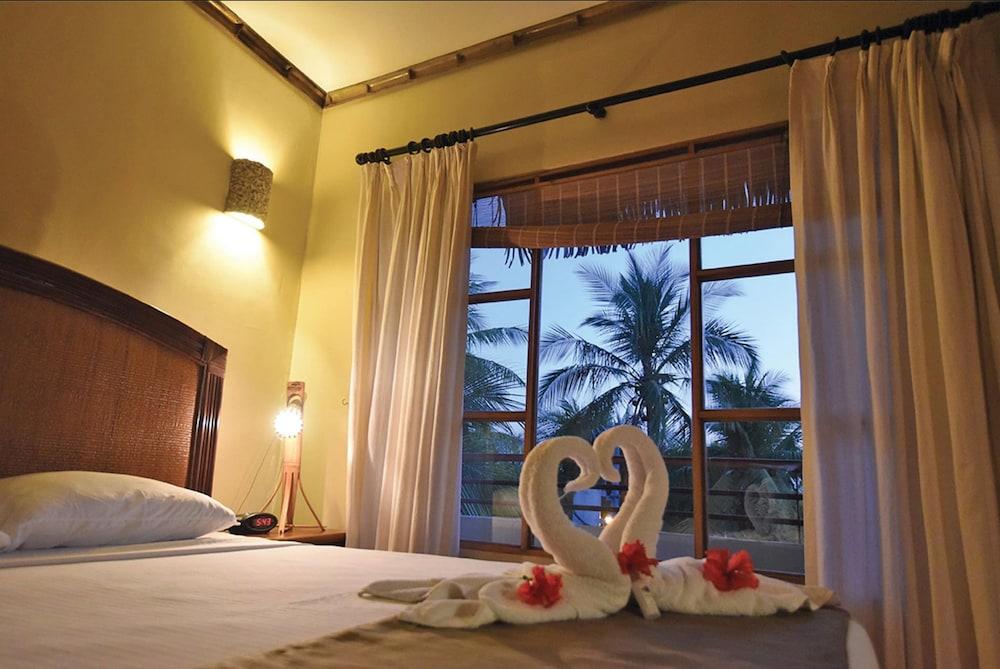 Hotel Canciones Del Mar - Beachfront 자코 외부 사진